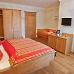 فندق Landgasthof Deutsche Eiche