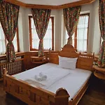 فندق Landgasthof Deutsche Eiche 3*