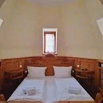 فندق Landgasthof Deutsche Eiche ميونيخ