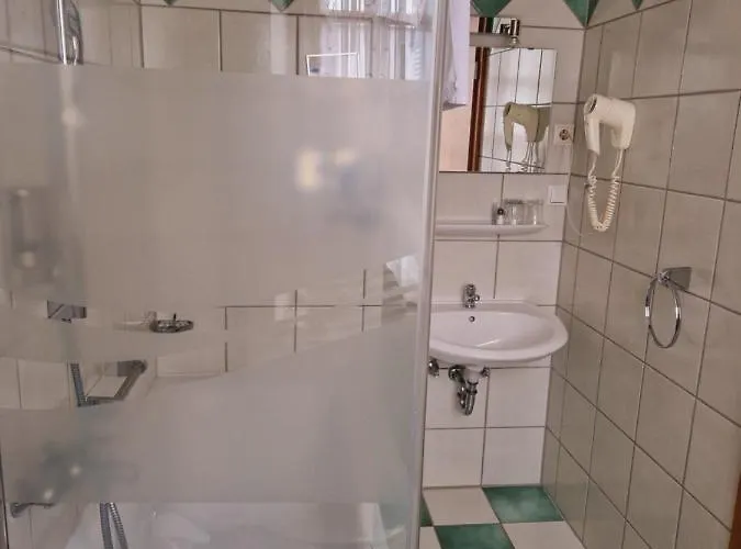 Отель Landgasthof Deutsche Eiche