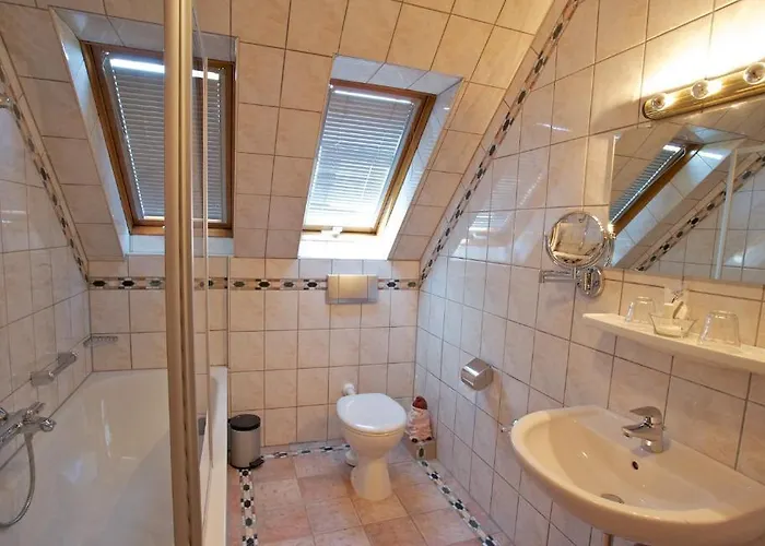 Landgasthof Deutsche Eiche Отель Мюнхен