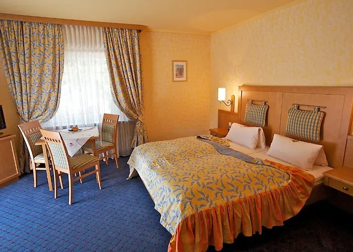 Landgasthof Deutsche Eiche 호텔 3*