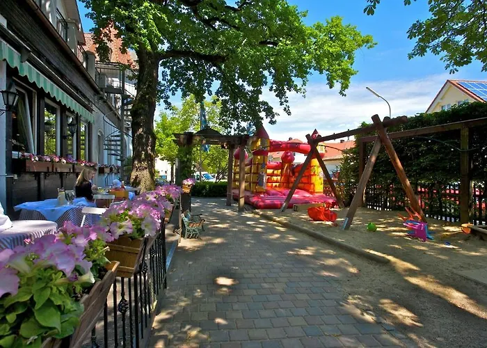 Отель Landgasthof Deutsche Eiche Мюнхен