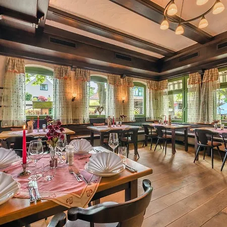 Landgasthof Deutsche Eiche 酒店 3*