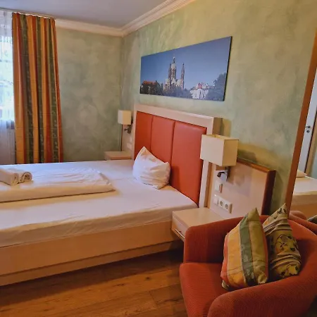 Landgasthof Deutsche Eiche 3* 慕尼黑